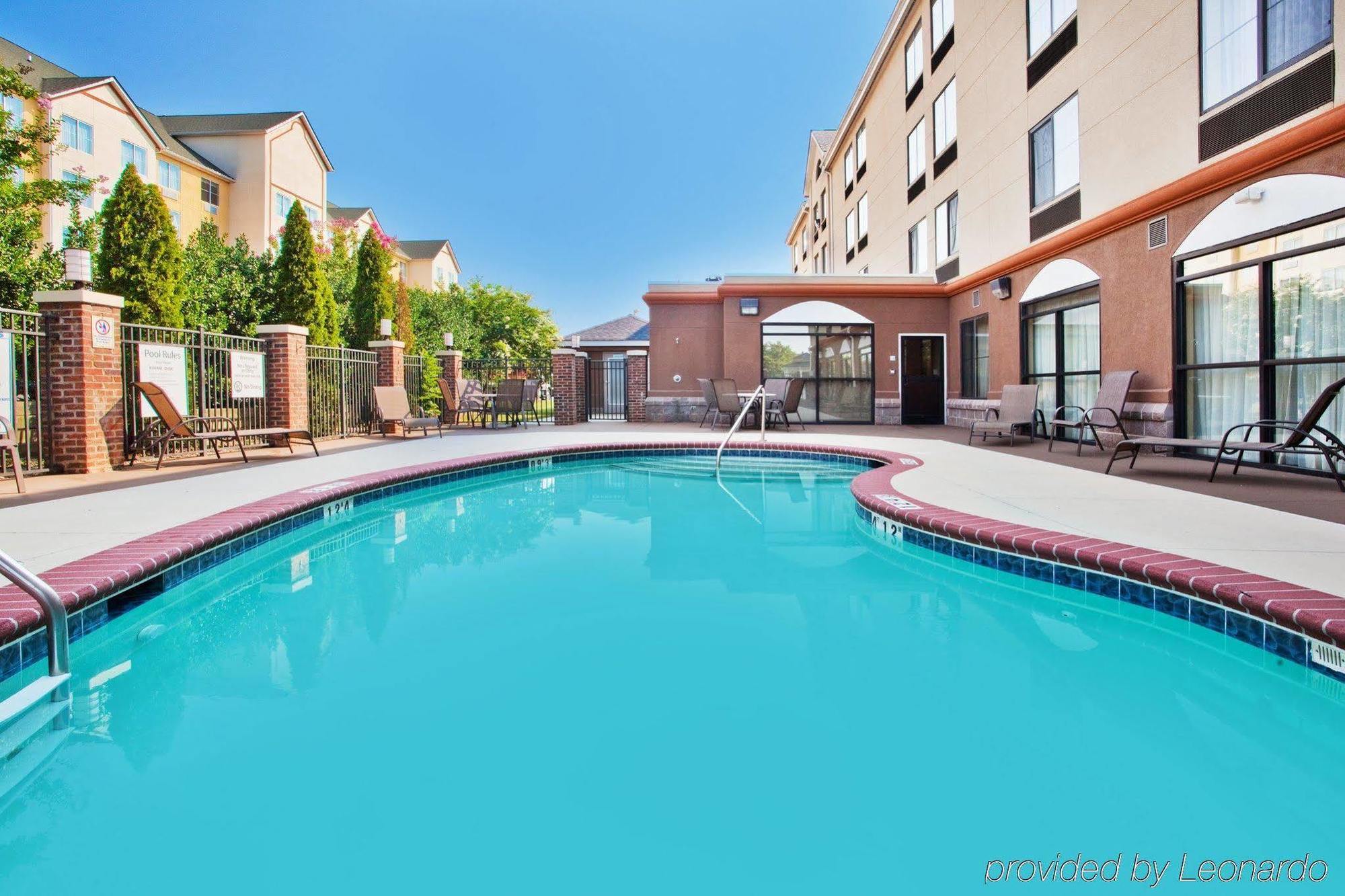 Express & Charlotte-concord-i-85 By Ihg 2* Concord