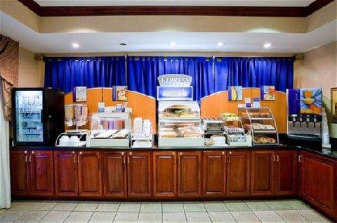 Hotel Holiday Express & Charlotte-concord-i-85 By Ihg